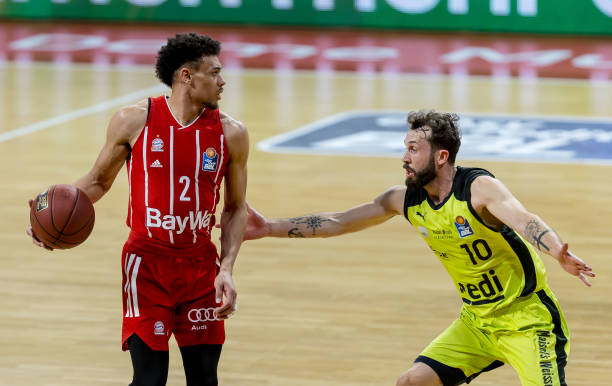 传球精准度 传球精准度