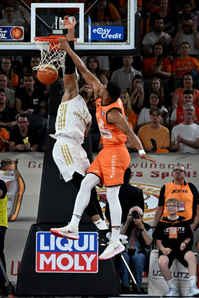 希冀用他的 希冀用他的