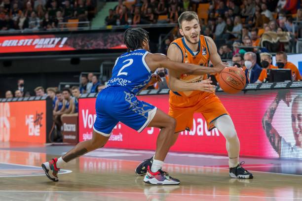 极低的水平 极低的水平