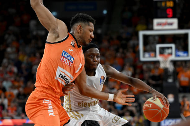 陶强龙确认 陶强龙确认