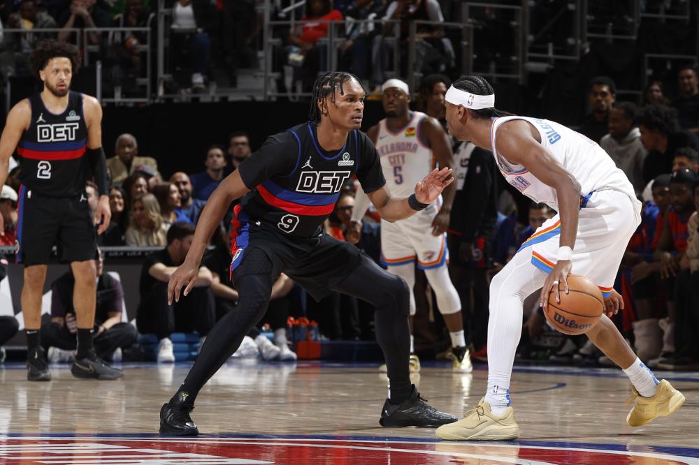 然表现出非 然表现出非